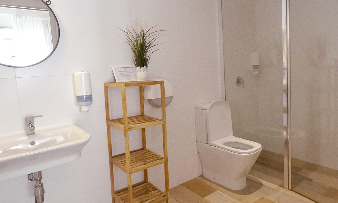Baño Isa Sevilla Suites