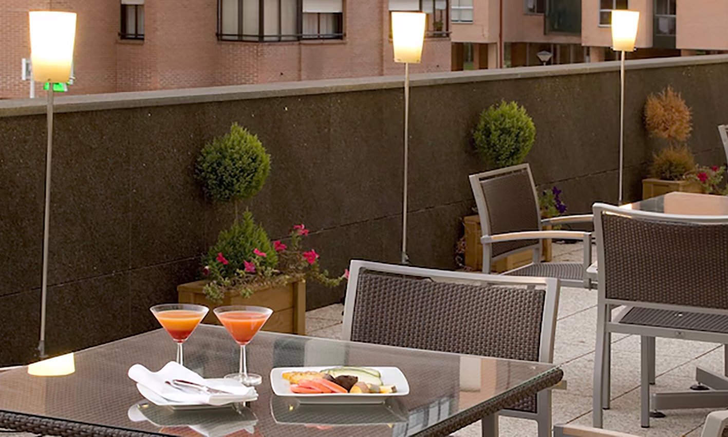 Terraza NH Valladolid Bálago